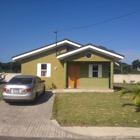 Savannah'S Place Mammee Bay Exterior photo